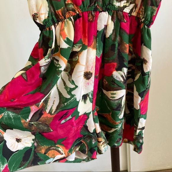 Aritzia Wilfred Silk Floral Romper XS - Picture 5 of 8